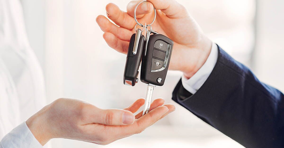 Monthly car rental deals in Bahrain